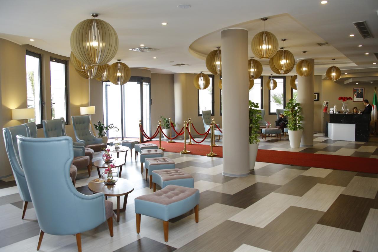 Le Zenith Hotel Vahran Dış mekan fotoğraf